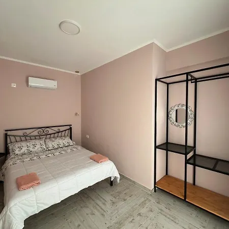 Kocicea 1 Apartment